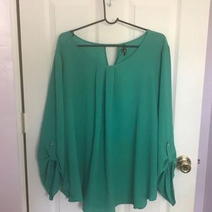 Brand new pleated blouse